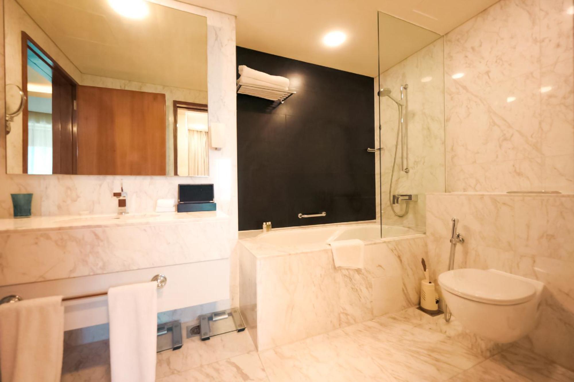 Emaar Fashion Avenue One Bedroom - Formerly Address Dubai Mall Four Apple Holiday Homes Екстер'єр фото